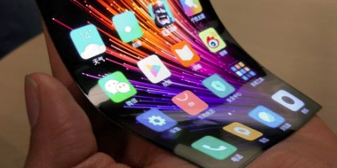 Xiaomi předvedlo smartphone s ohebným displejem. Zatím jde jen o prototyp