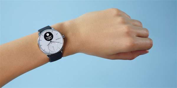 Společnost Withings představila na veletrhu CES hodinky ScanWatch, které na první pohled vypadají jako většina modelů francouzského výrobce.