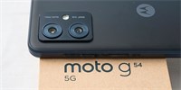 Recenze mobilu Motorola Moto G54 Power Edition. Výborný držák s obří baterií
